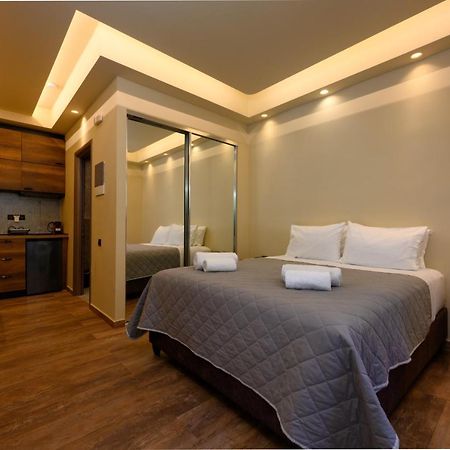 Seven Keys Luxury Suites 아킬레이온 외부 사진