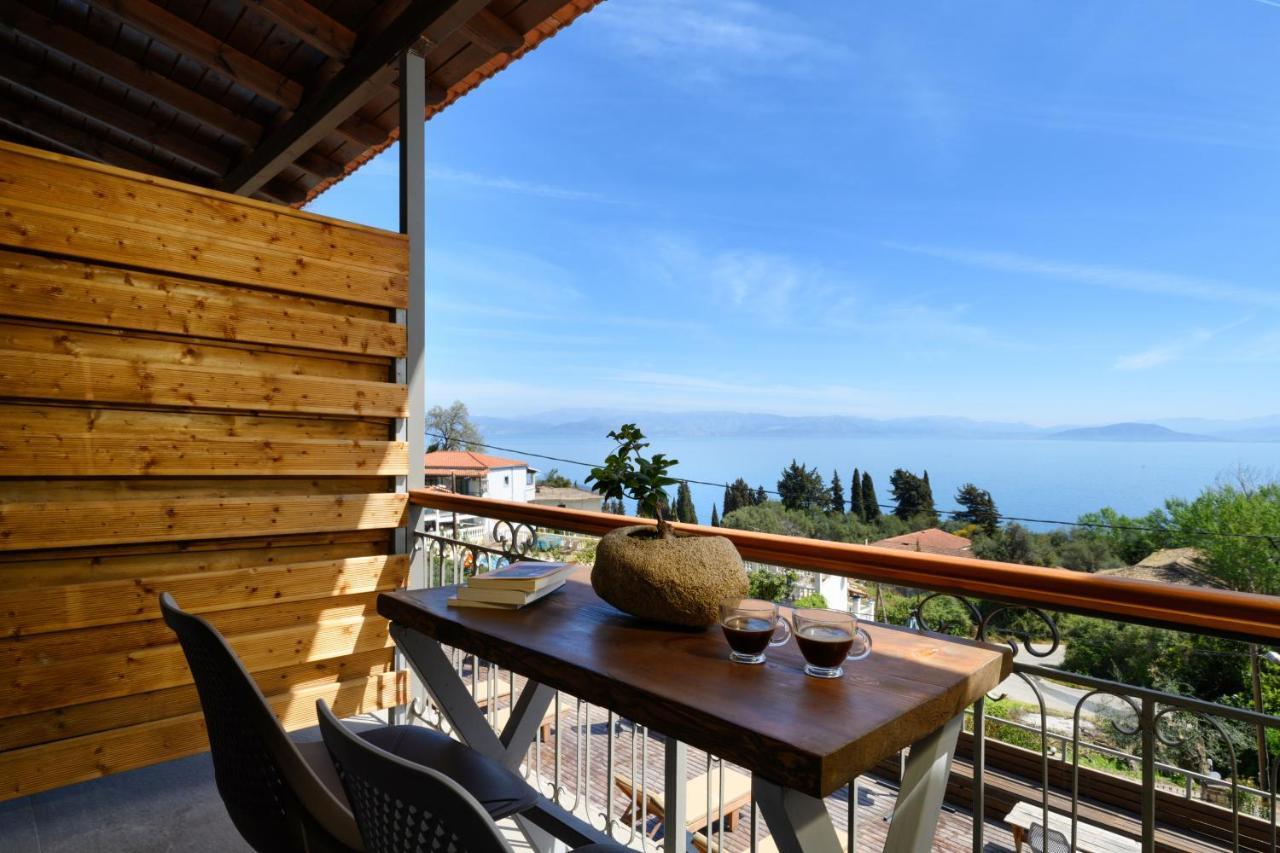 Seven Keys Luxury Suites 아킬레이온 외부 사진