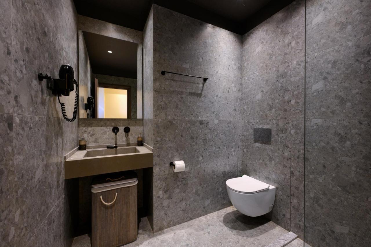 Seven Keys Luxury Suites 아킬레이온 외부 사진