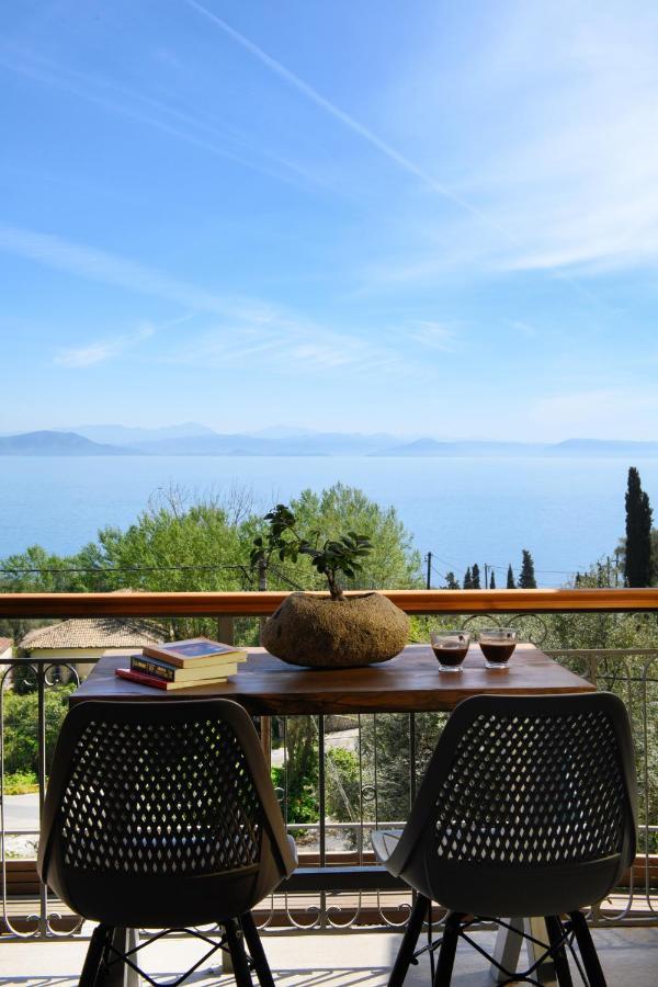 Seven Keys Luxury Suites 아킬레이온 외부 사진